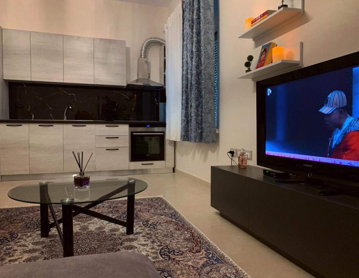 Jessica'S Apartment Τίρανα Εξωτερικό φωτογραφία